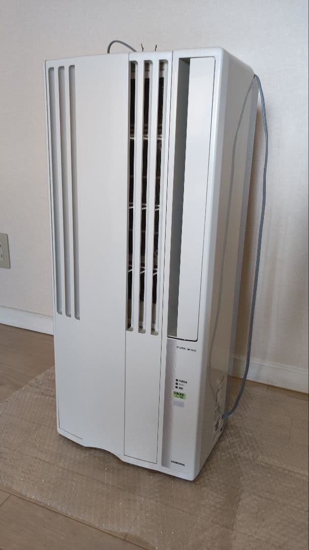 コロナ窓用エアコン　2020年製
