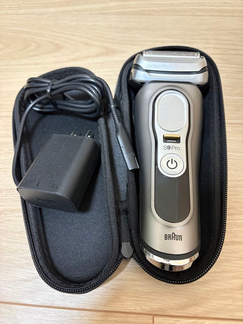 Braun S9 Pro メンズ電気シェーバー　即日発送