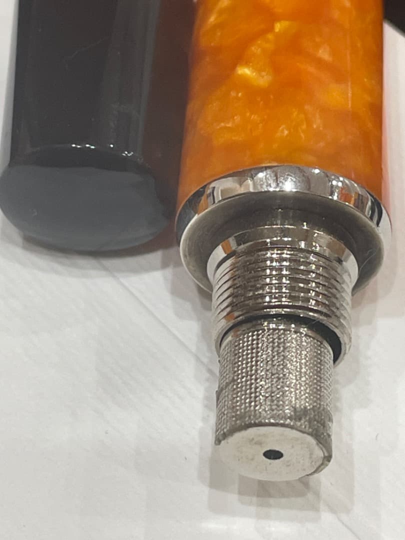 デルタ万年筆　ドルチェビータピストンフィリング