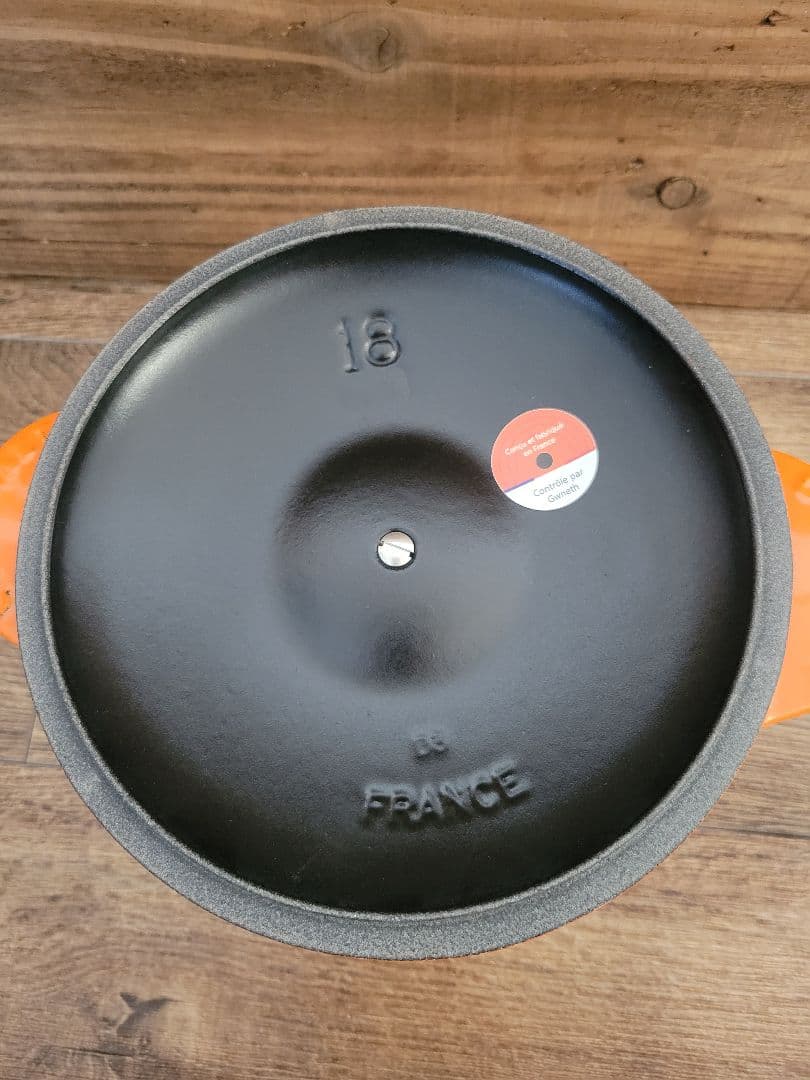 未使用 Le Creuset 両手鍋 ココット・エブリィ 18 インナーリッド付