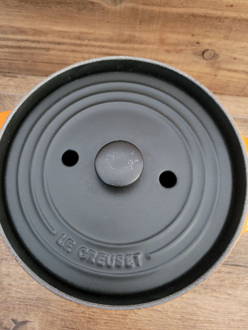 未使用 Le Creuset 両手鍋 ココット・エブリィ 18 インナーリッド付