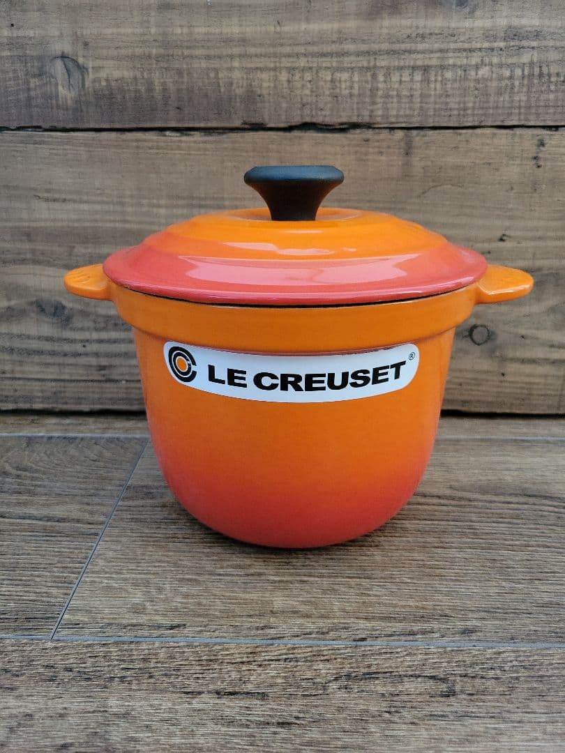 未使用 Le Creuset 両手鍋 ココット・エブリィ 18 インナーリッド付