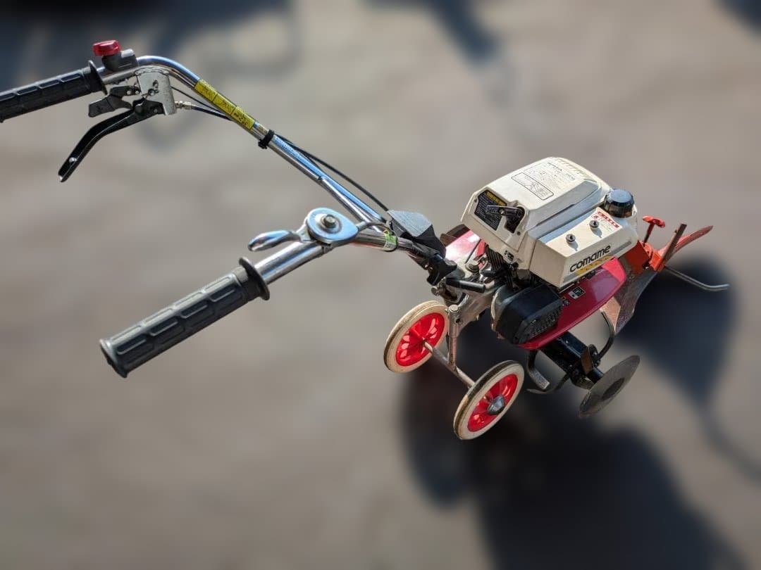 家庭用　耕運機（こまめ・HONDA）