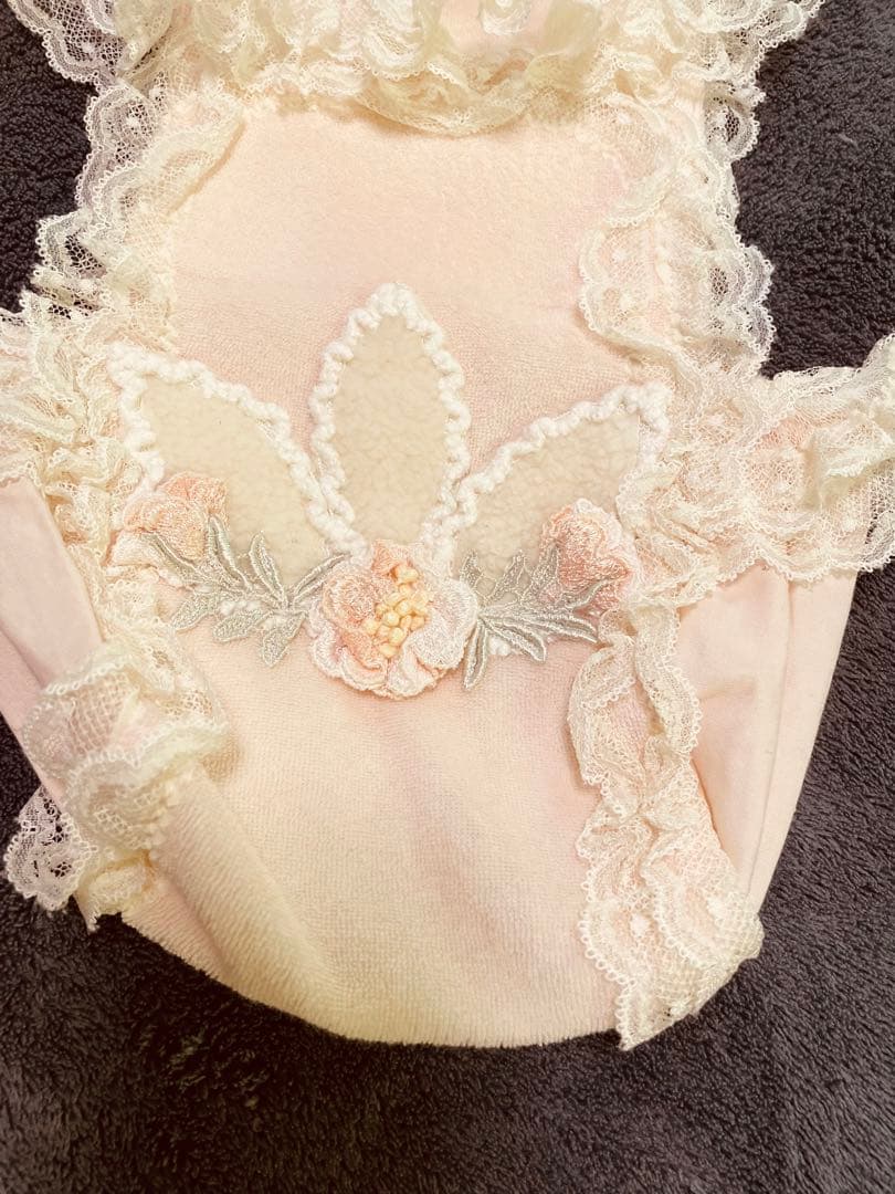 ❤️さえら★ヒスクローネ★可愛い★お花モチーフ付★トイレットペーパーホルダー★豪華