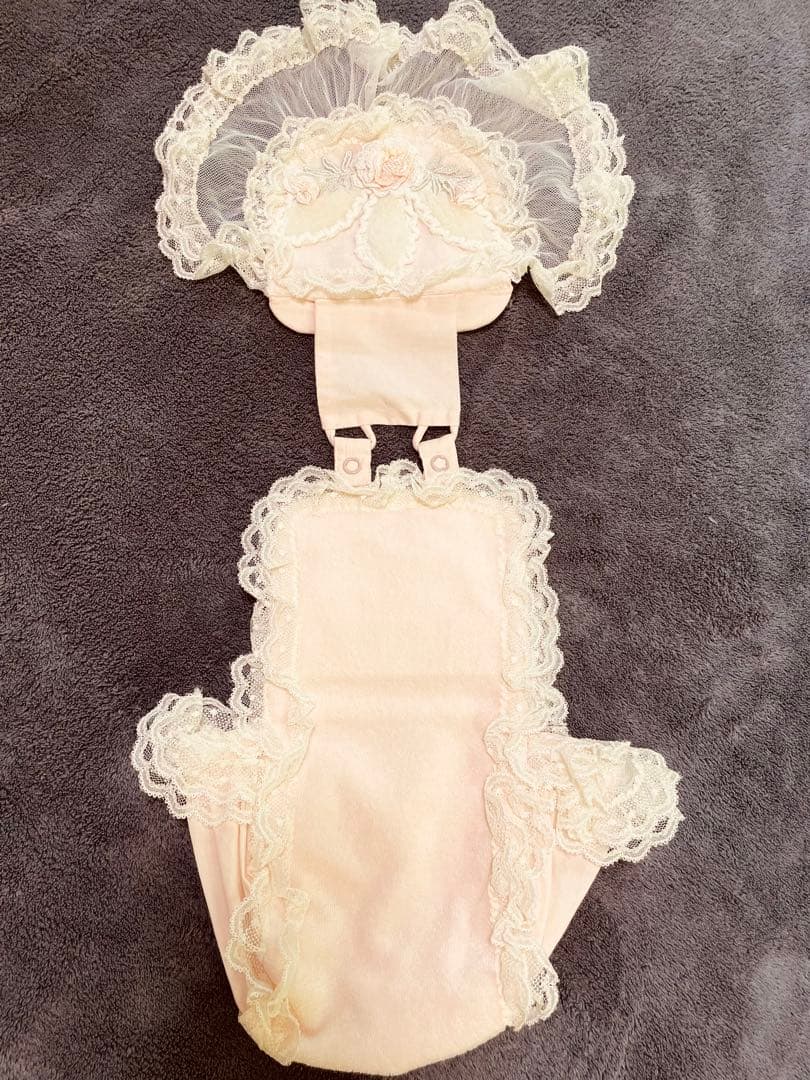 ❤️さえら★ヒスクローネ★可愛い★お花モチーフ付★トイレットペーパーホルダー★豪華