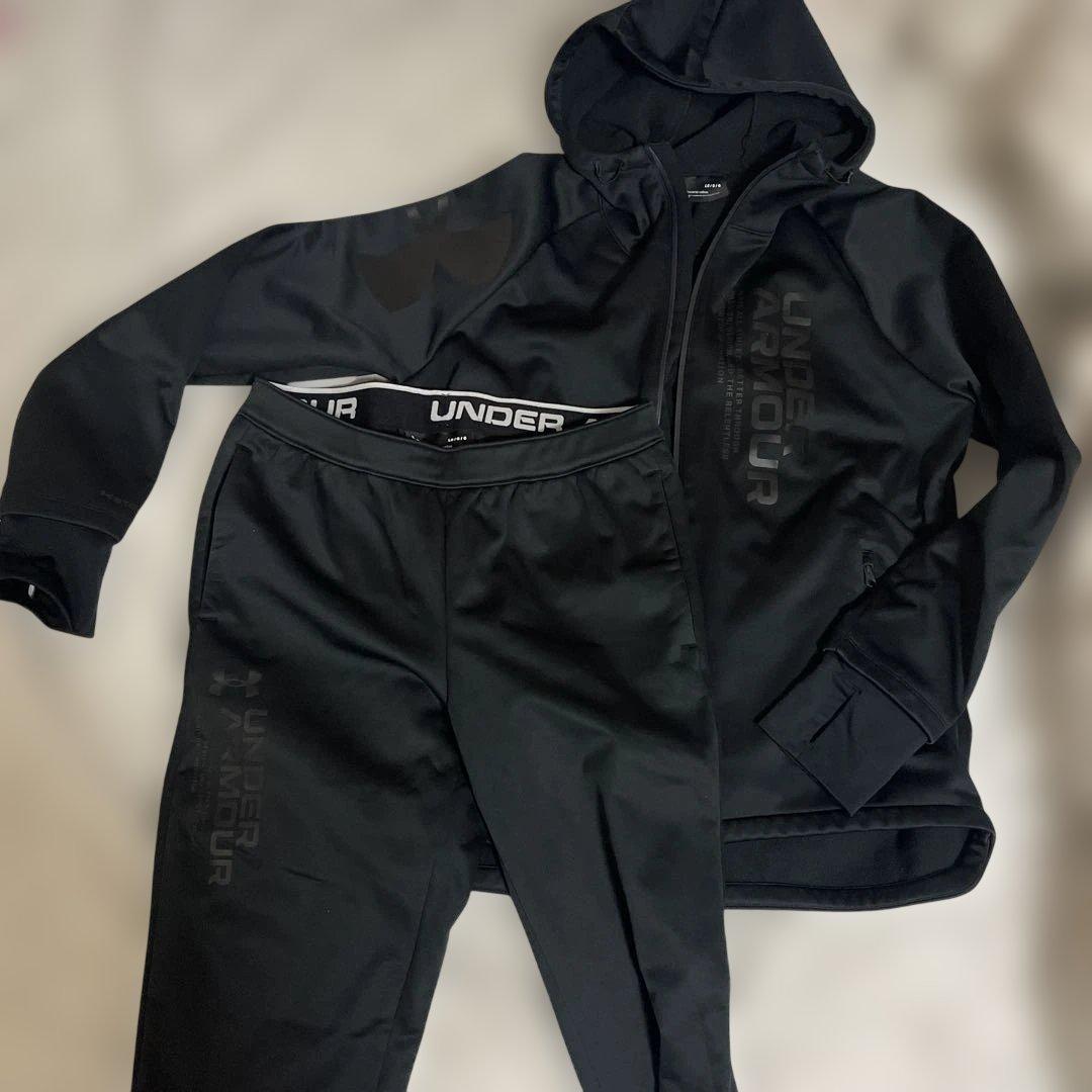 アンダーアーマー ウィンターニット　上下セット ブラック　ジャージ