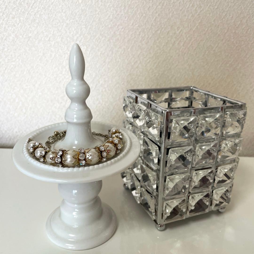 フレンチエレガント　アクセサリーホルダー　リングホルダー　陶器　アンティーク