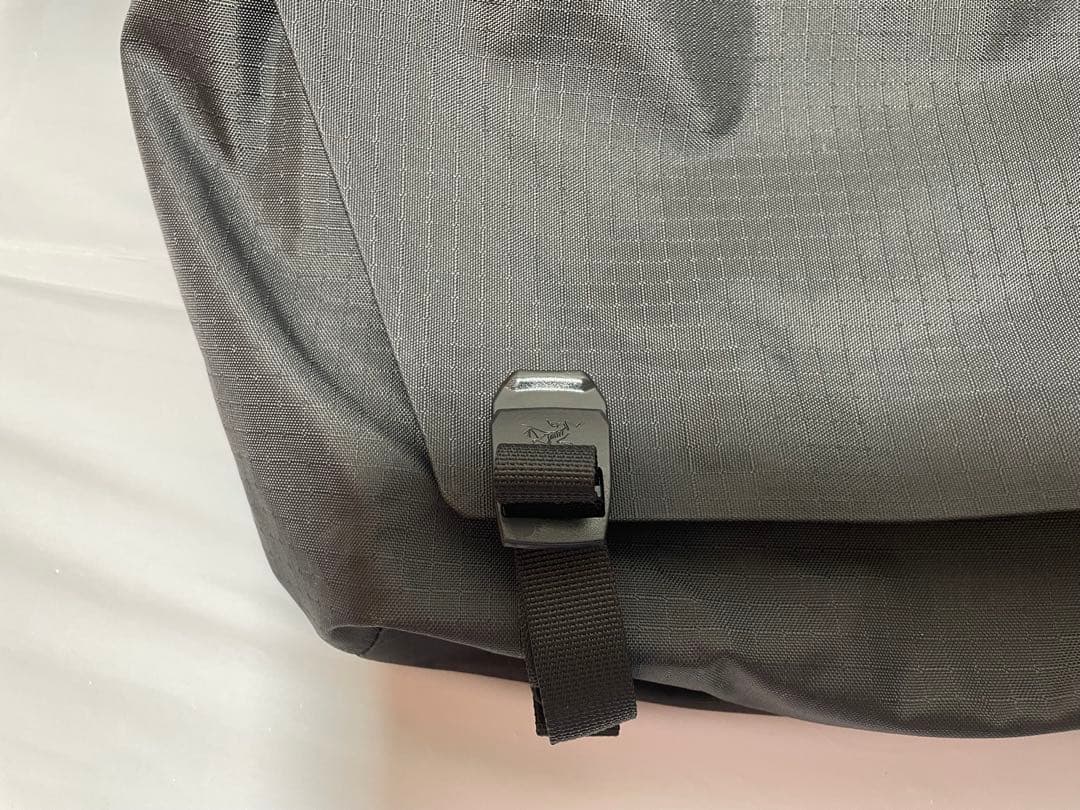 Arc'teryx／グランヴィル 10 クーリエ バッグ