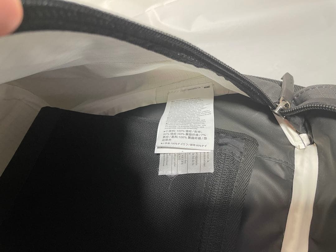 Arc'teryx／グランヴィル 10 クーリエ バッグ