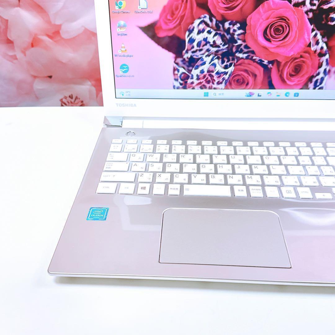 新品爆速SSD✨ノートパソコン windows11 カメラ薄型　早い者勝ち✨