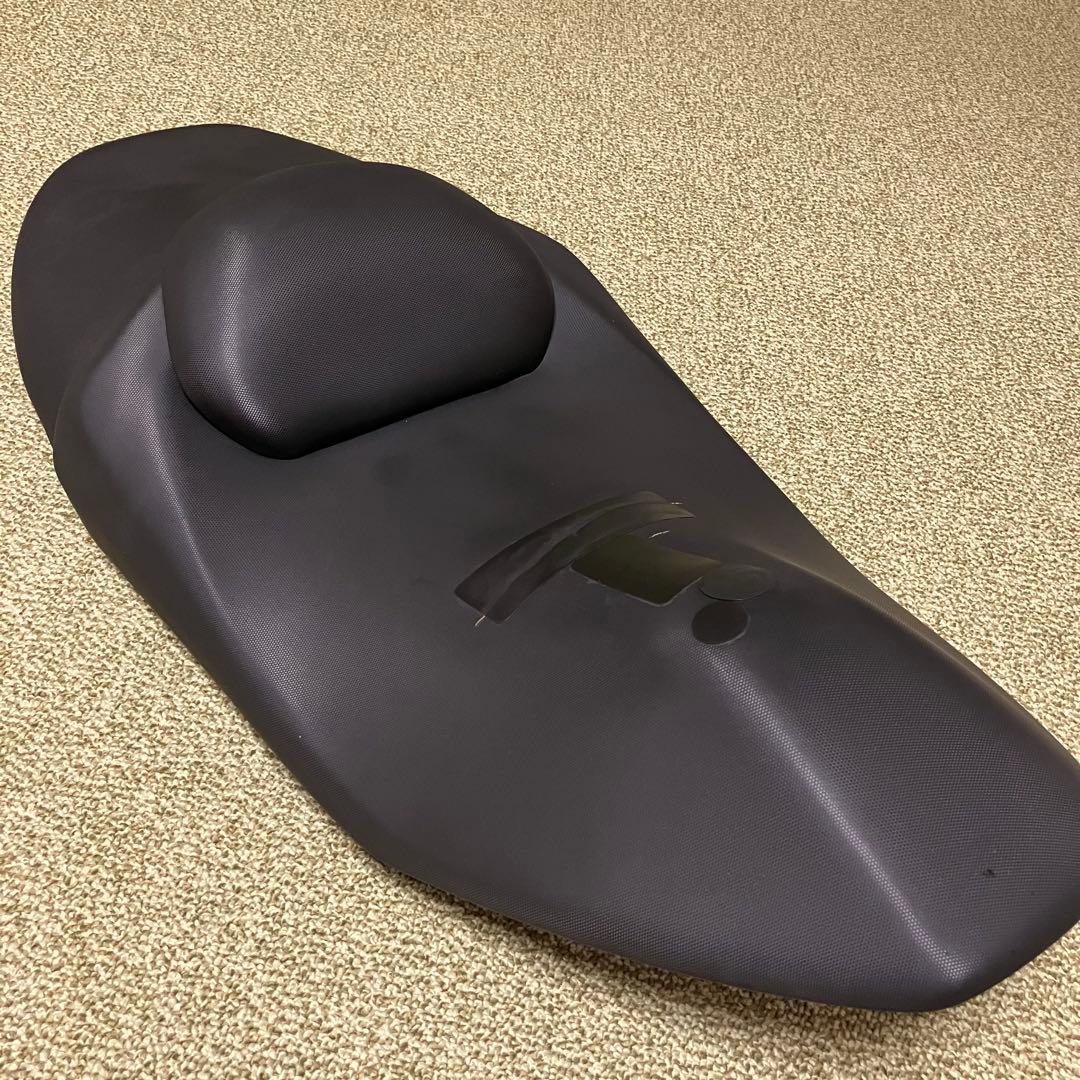 マジェスティ SG20J 4D9 純正 シート