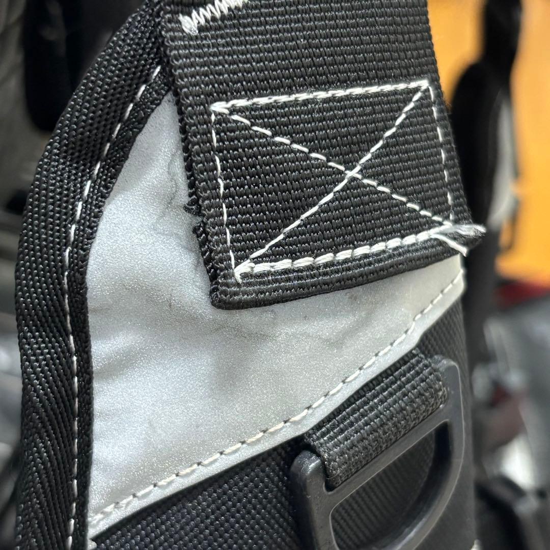 購入しないでください。rbb ライフジャケット