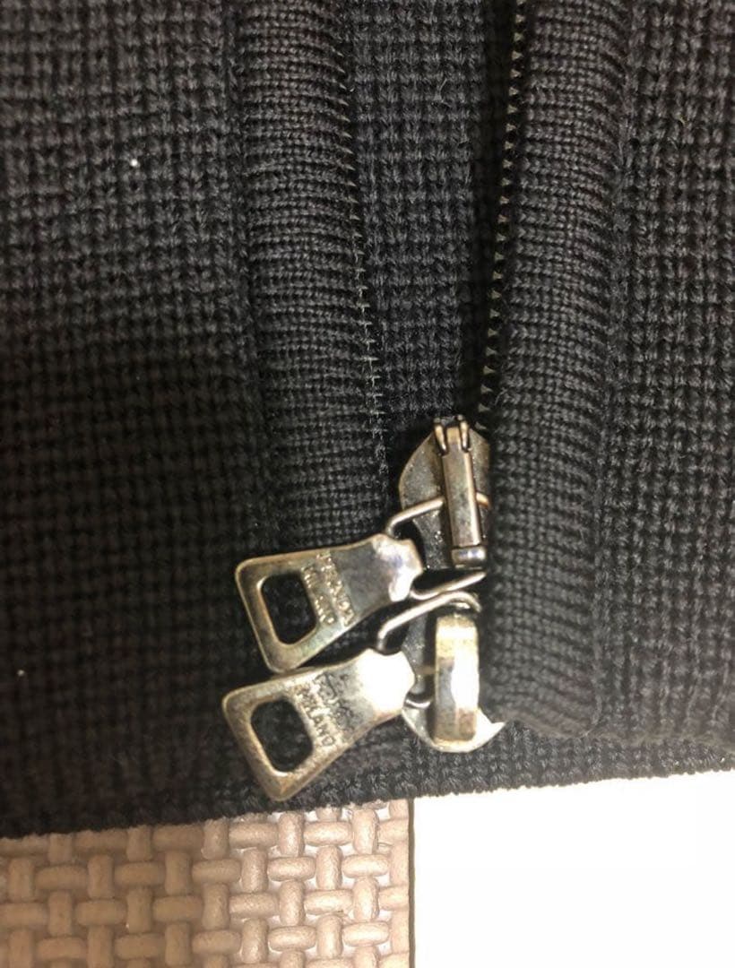 高*也様 プラダスポーツ ニットカーディガン