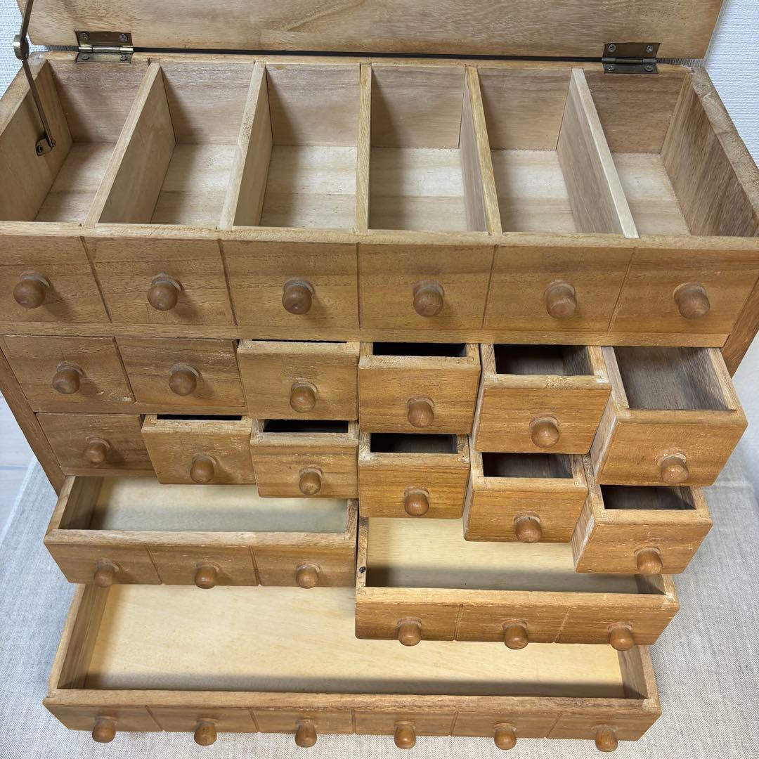 s*a様 整理木箱　引き出し　古家具　木製　マス目　小引き出し