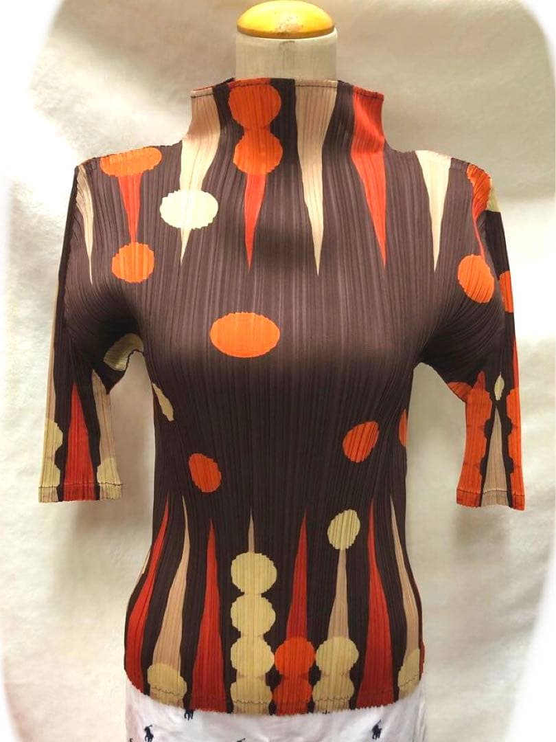 イッセイミヤケ ⭐︎トップス