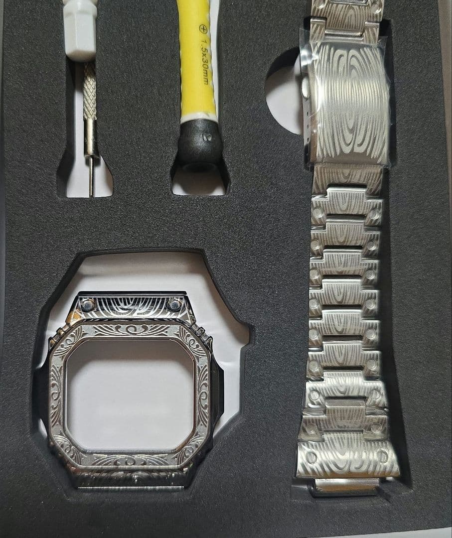 【新品・総柄】Gショック G-SHOCK 5610 スクリューバック フルメタル