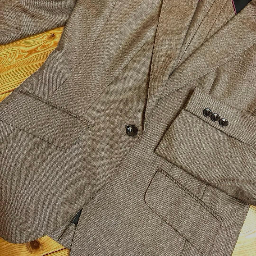 パンツスーツ　スーツ　ベージュ　イタリア高級生地「REDA」オールシーズン