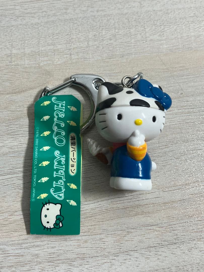 ご当地　HELLO KITTY 清里バージョン キーホルダー