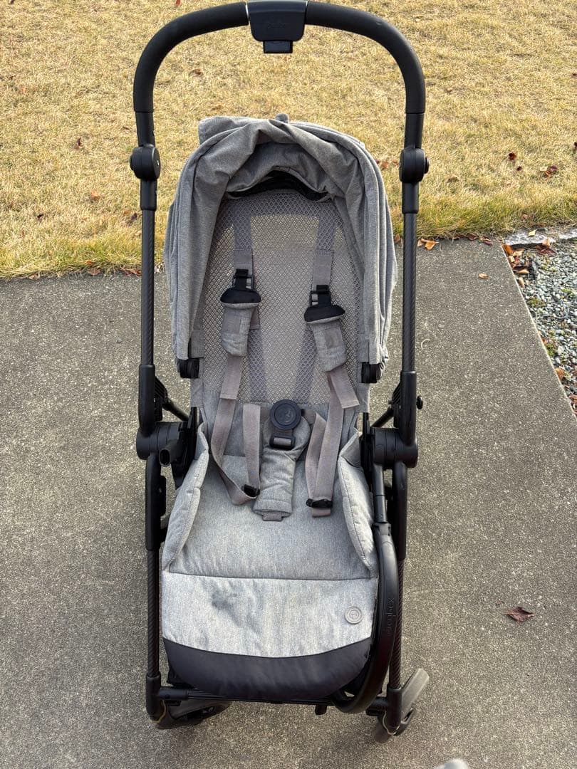 サイベックス　メリオ　カーボン　グレーベビーカー クッションカバー付き