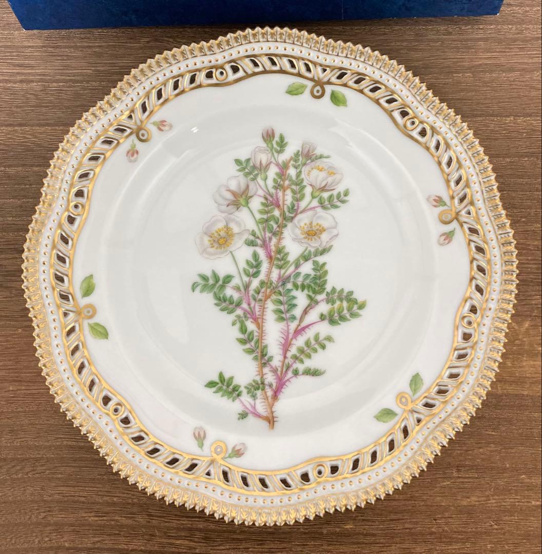 ロイヤルコペンハーゲン　フローラダニカ　25センチ