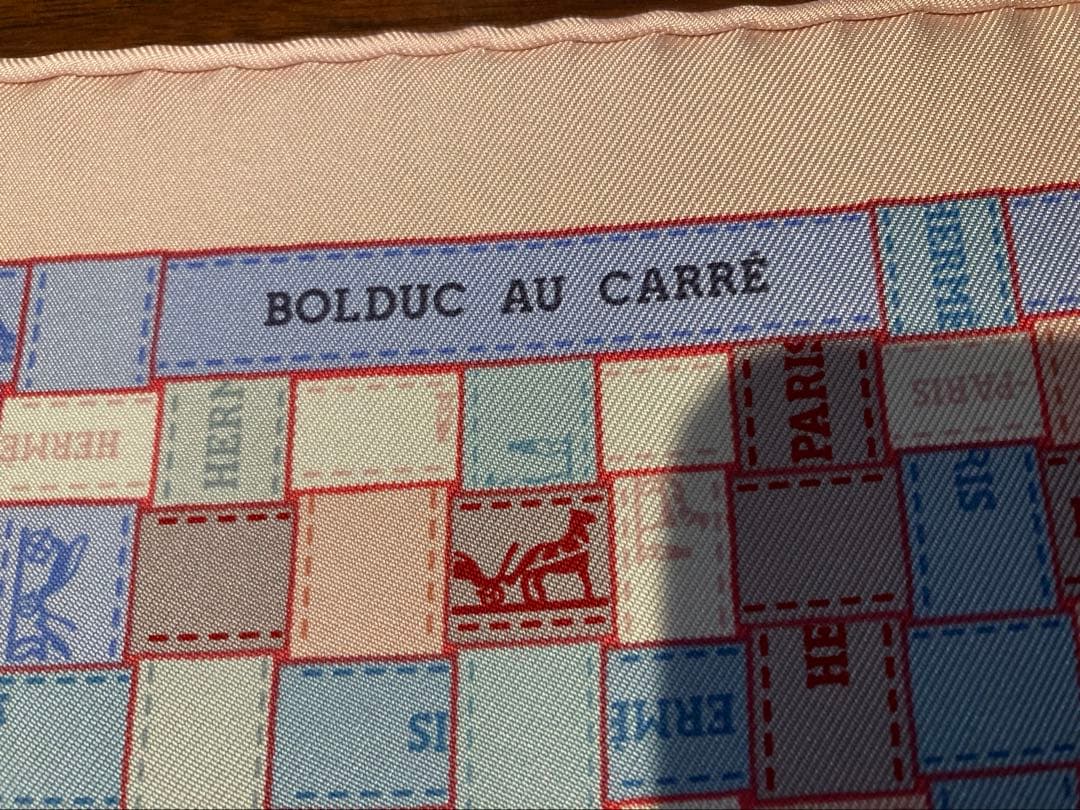 Bolduc au Carré エルメス　カレ　90 ボルデュック