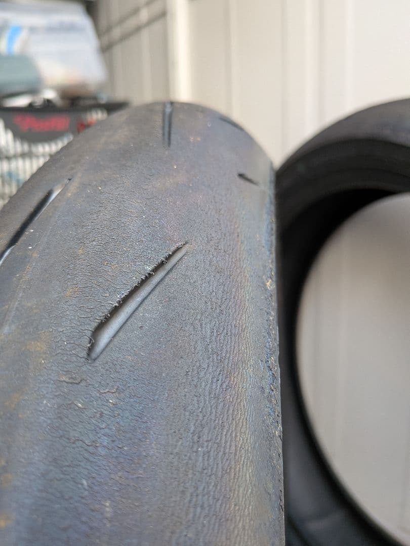 α-13SP 前後セット 110/70R17 150/60R17