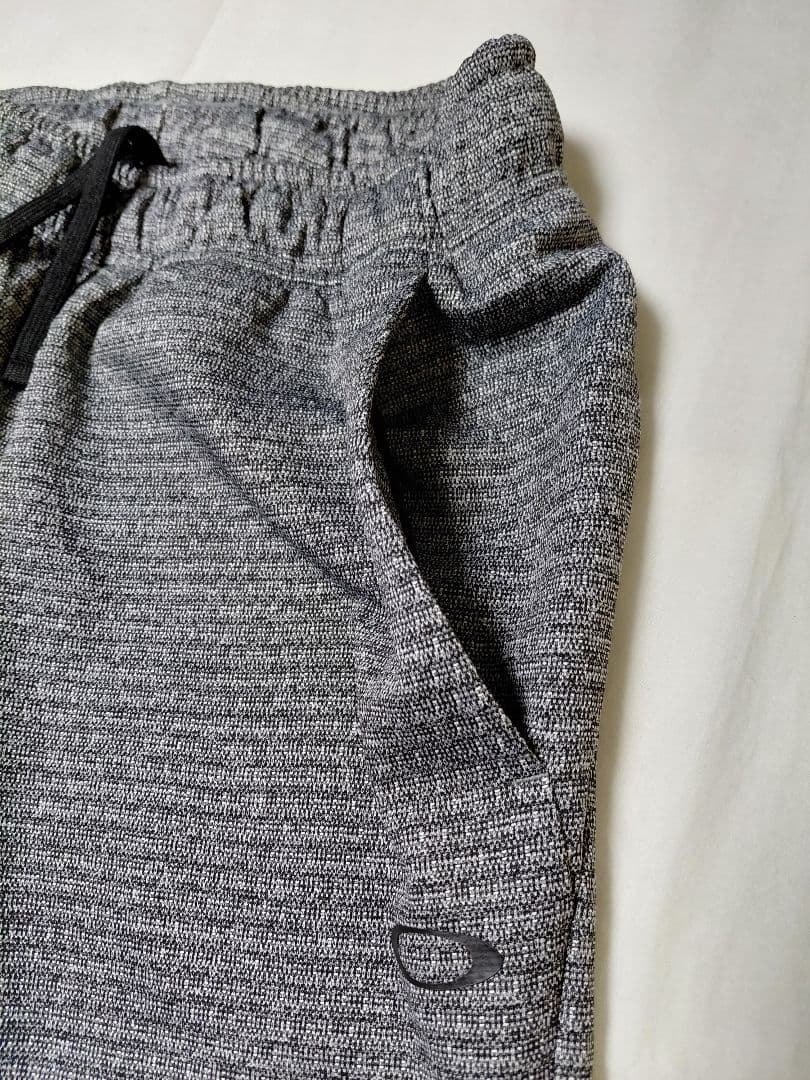 美品　OAKLEY オークリー　メンズ　ジャージ　上下　セットアップ　グレー