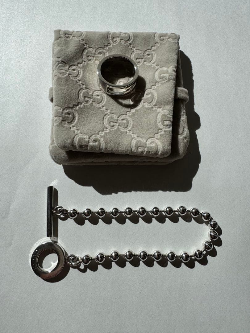 ビビ　GUCCI シルバーアクセサリー セット（ブレスレット＋リング）