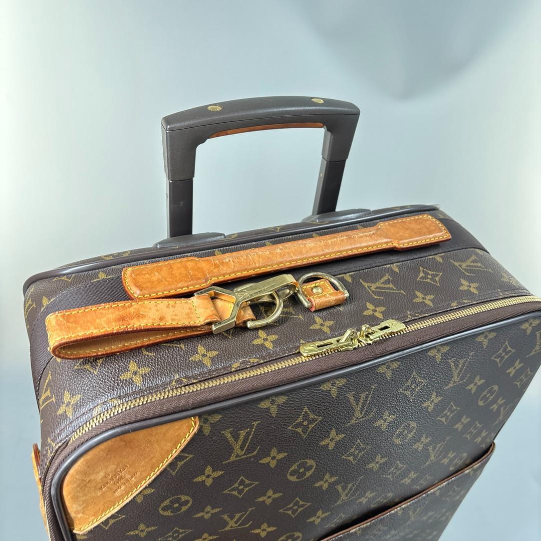 極美品 ルイヴィトン M23294 モノグラム ペガス55 キャリーケース