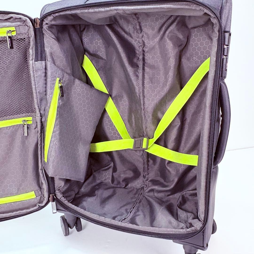 サムソナイト スーツケース ストラリウム スピナー 55 36L 機内持ち込可