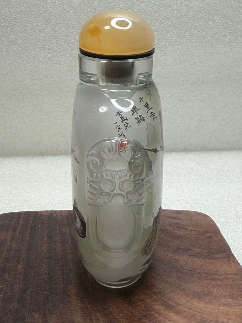 ガラス製スナップボトル 馬に乗った武士の絵