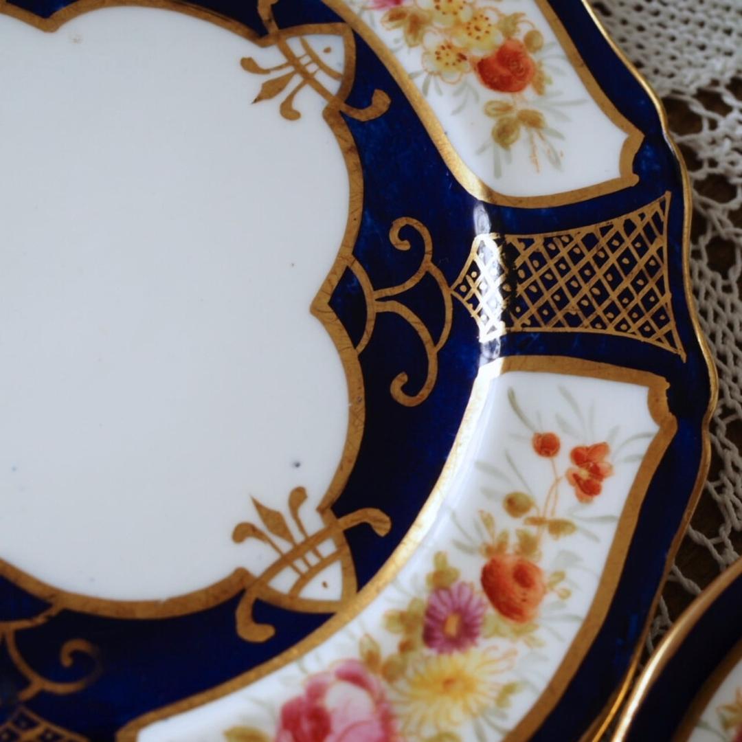 素敵　英国ハマースレイ　コバルト＆ゴールド　ローズ　プレート２枚　F3