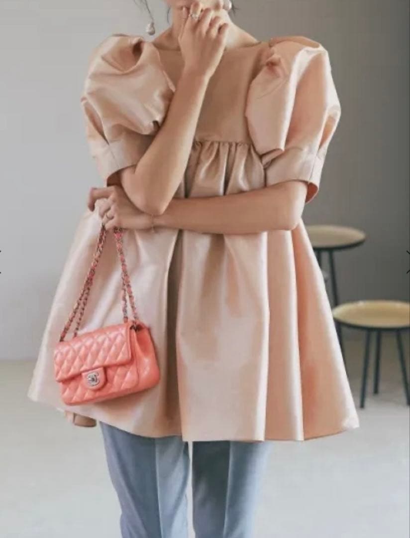 【試着のみ】Seventen ストレッチサテンボリュームチュニック