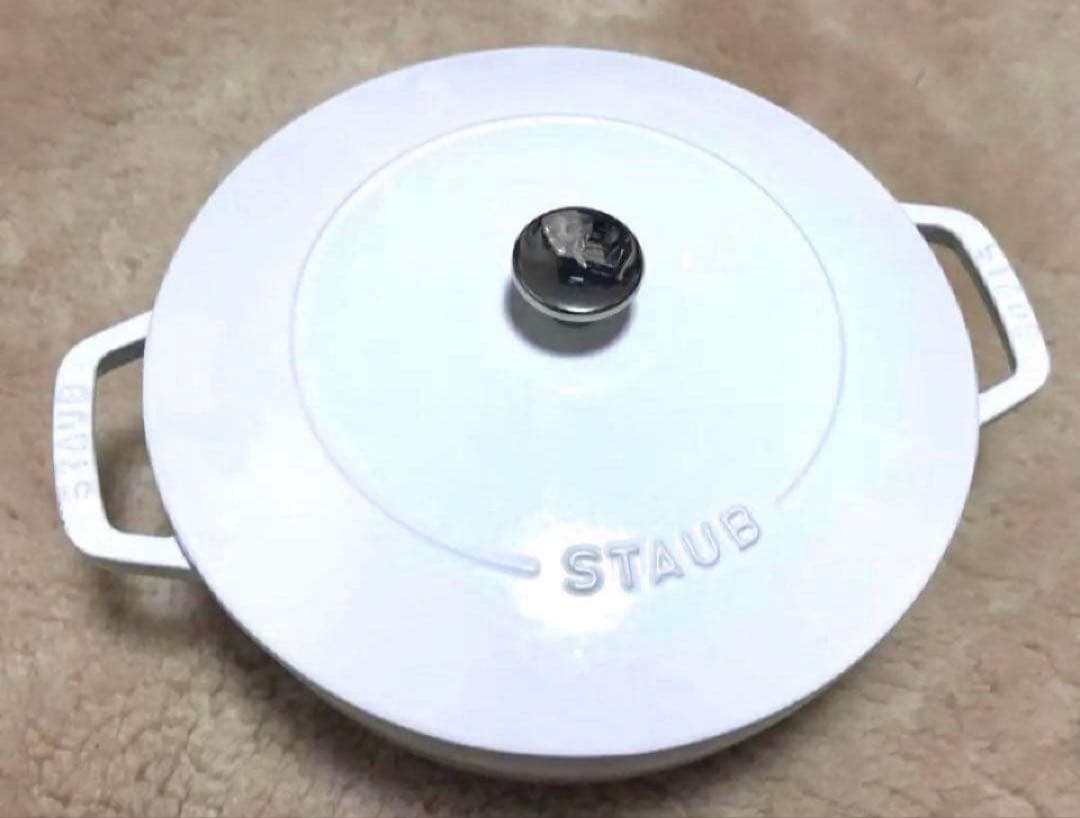 STAUB 両手鍋 ホワイト 24cm　Wa-NABE