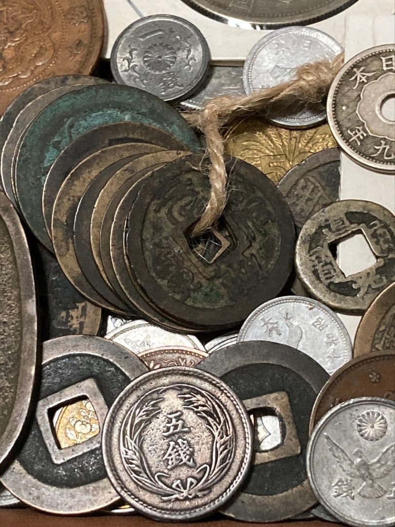 《本日限定価格》★ 日本・中国古銭まとめ SPSJW ★ 紙幣ピン札