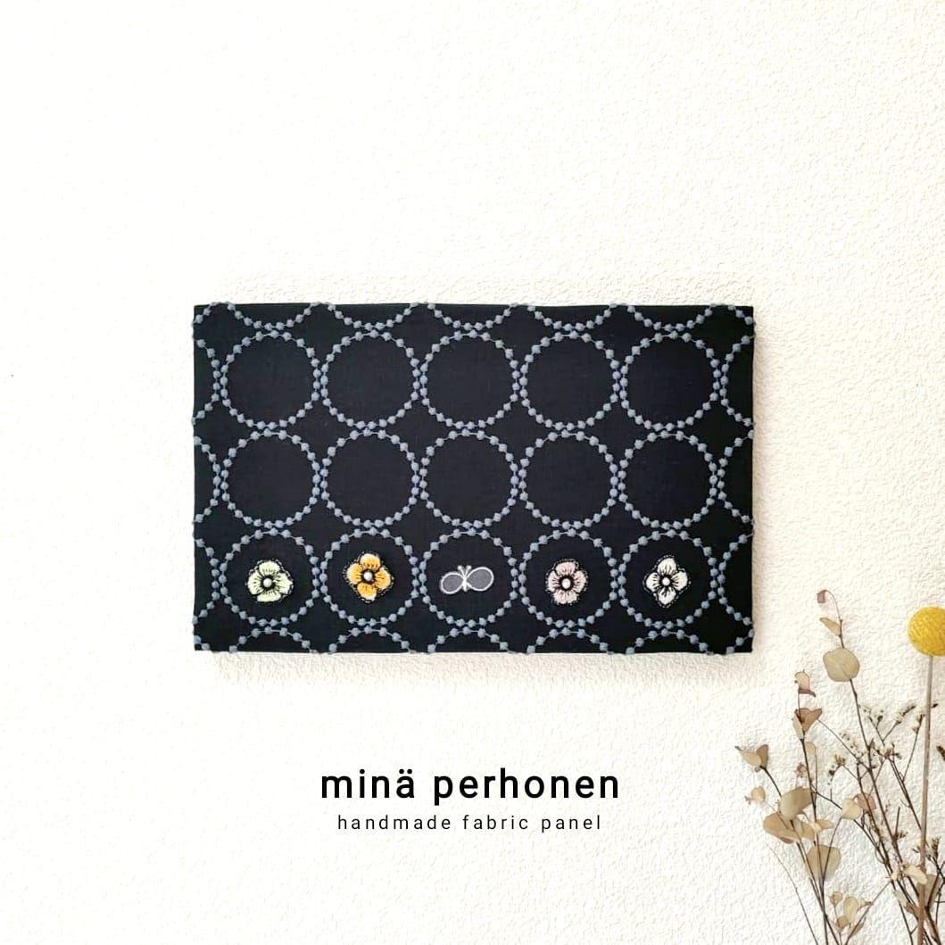 ミナペルホネン　ファブリックパネル　タンバリン　choucho　花　プレゼント