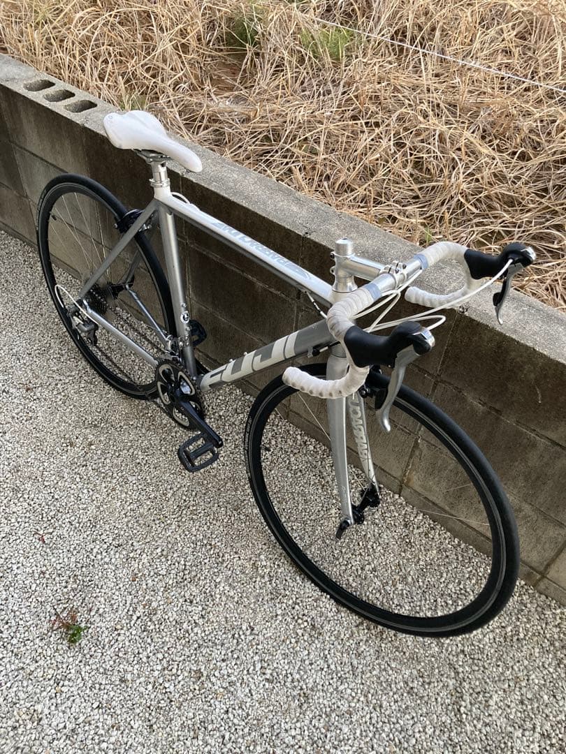 FUJI フジ　BARRACUDA バラクーダ　ロードバイク　2013 ペダル付