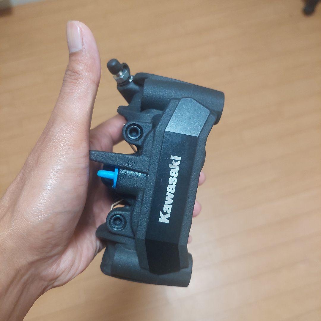 Kawasaki ブレーキキャリパー 黒