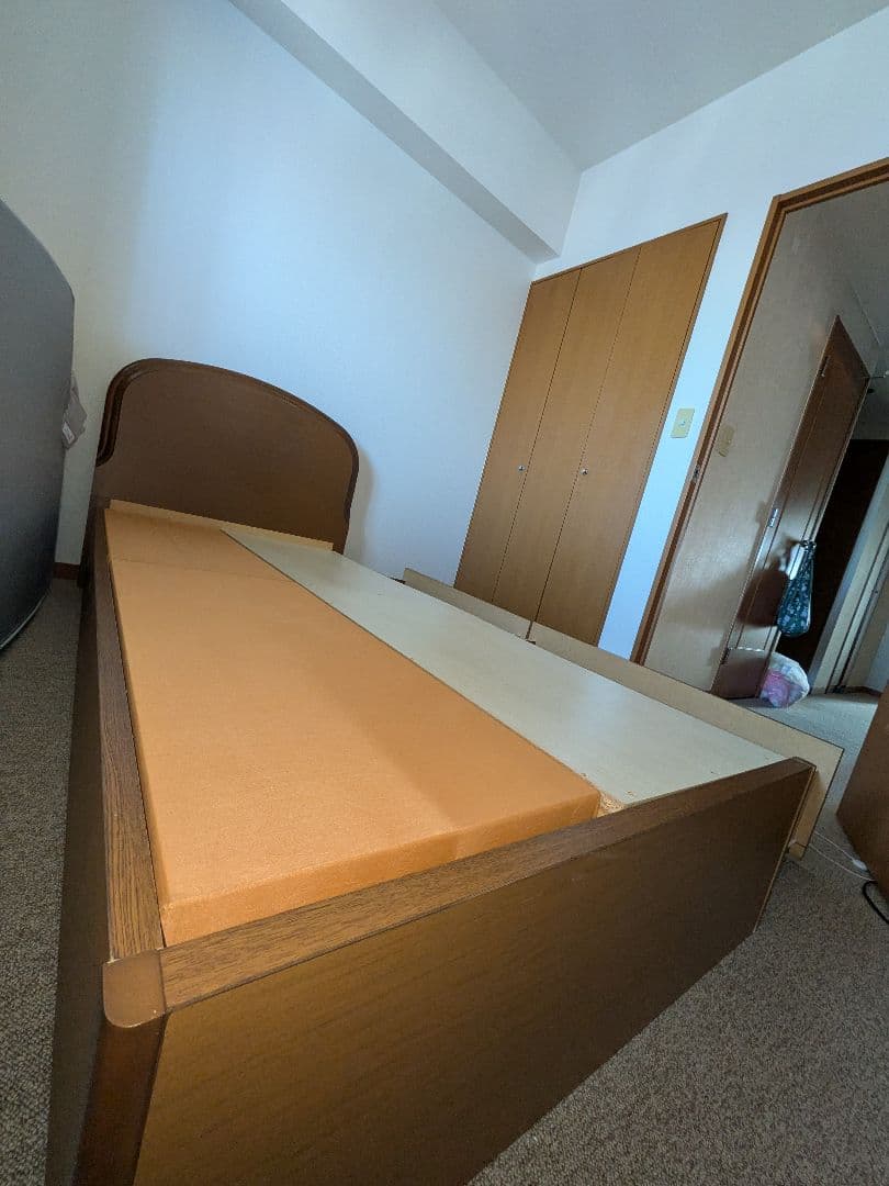 ニトリ　ベッドフレーム　シングル　引き出し付き