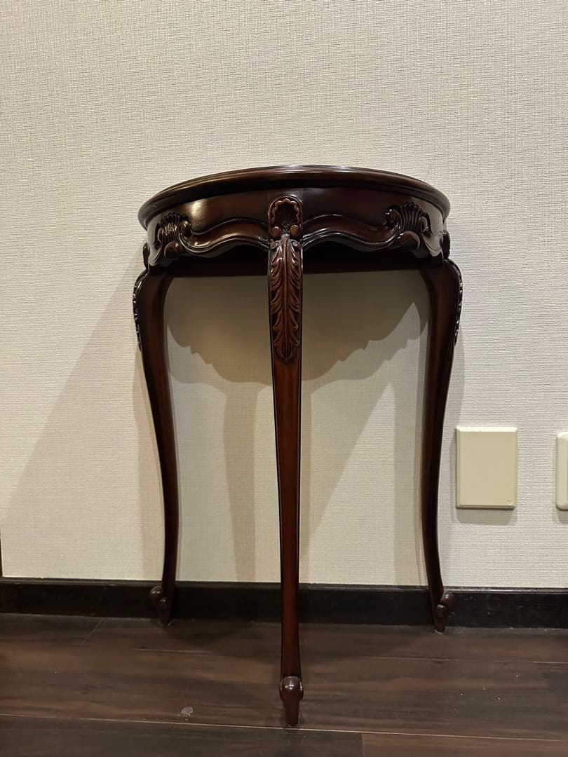 アンティークダークブラウン 半円形木製サイドテーブル