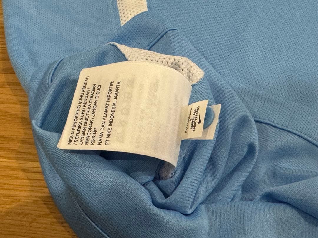 マンチェスターシティー　ナイキ