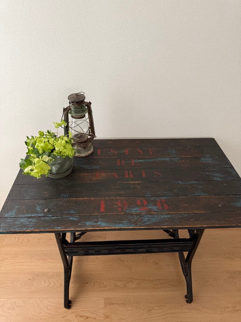 【英国買付・希少】ペイント天板 × SINGER脚 アンティークテーブル