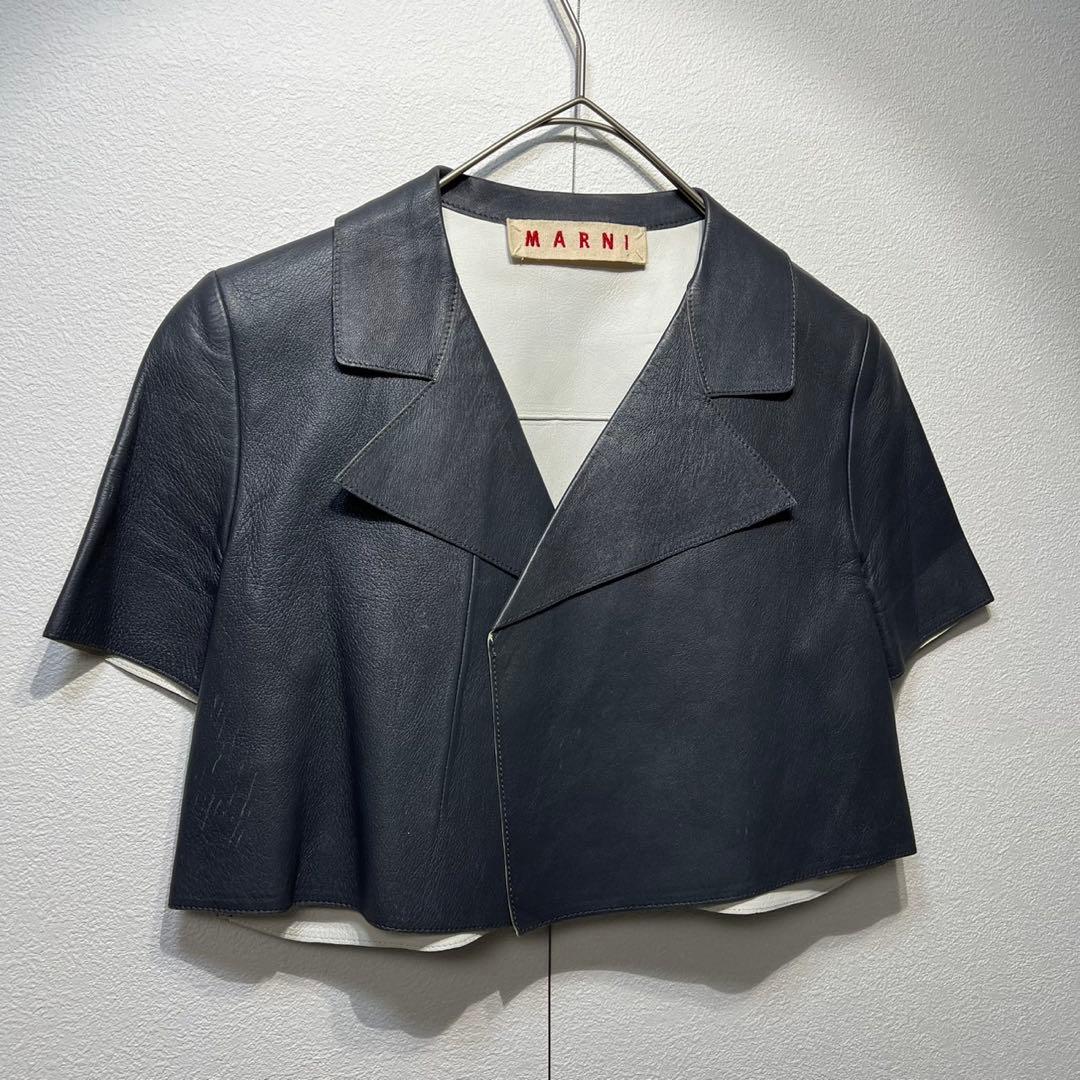 希少 マルニ 上質 ラムレザー ボタンレス デザイン 半袖 ジャケット 38