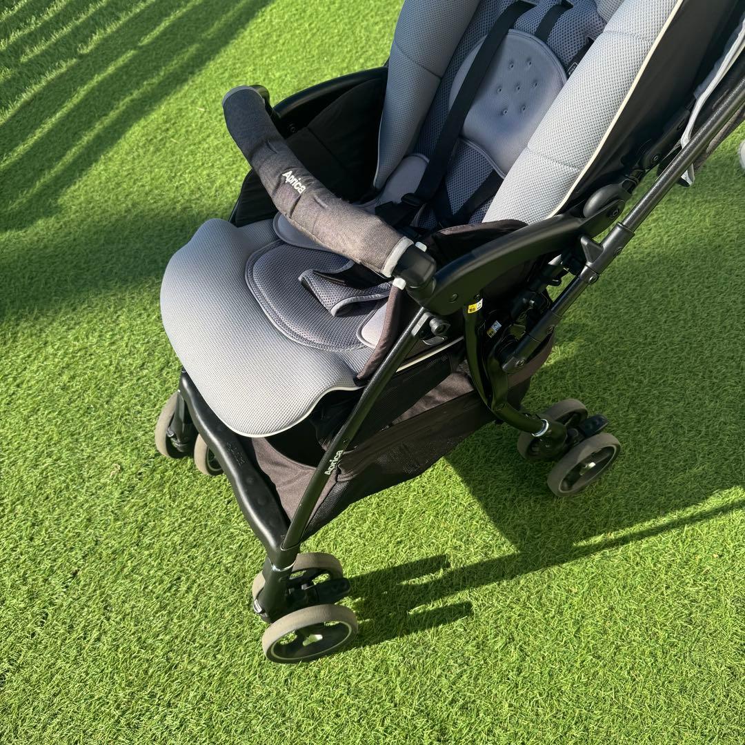 Aprica ラクーナクッションAD 限定黒 ベビーカー