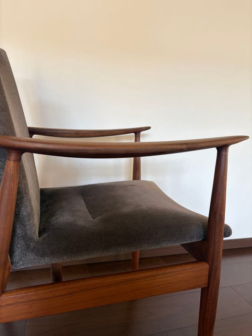 リッツウェル　RIVAGE アームチェア 木製