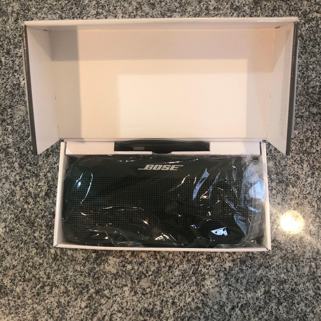 boseサウンドリンクフレックス ワイヤレススピーカー　グリーン