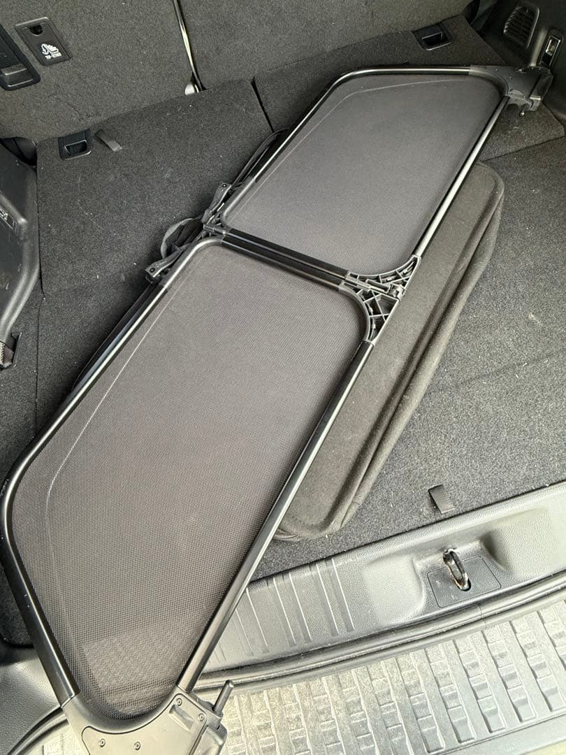  E64 M6 / 650 カブリオレ　ウインドディフレクタ