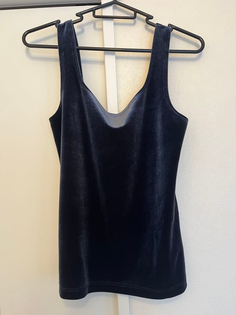 SIMONE WILD ベルベット タンクトップ