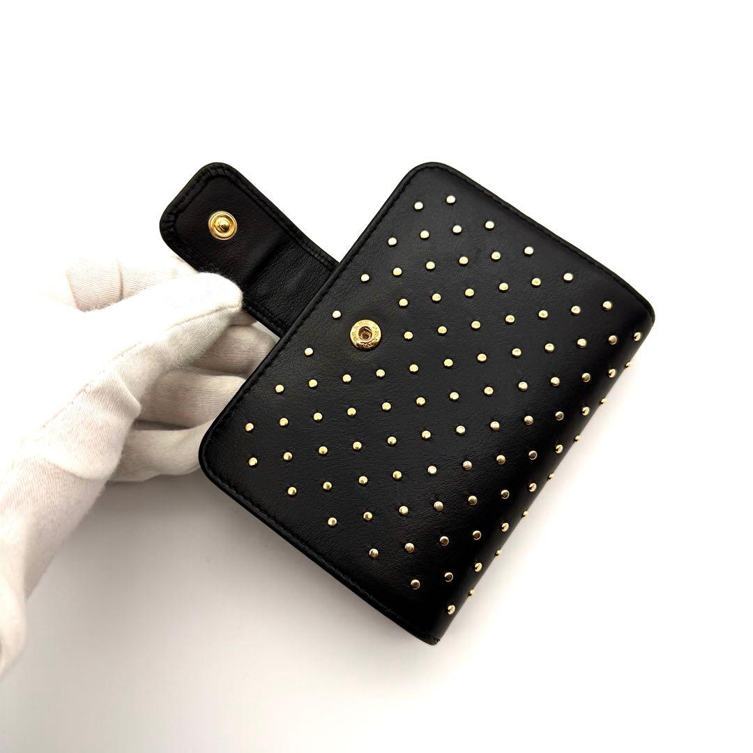 【RFID搭載】プラダ PRADA スタッズ 二つ折り財布 三角ロゴ 黒