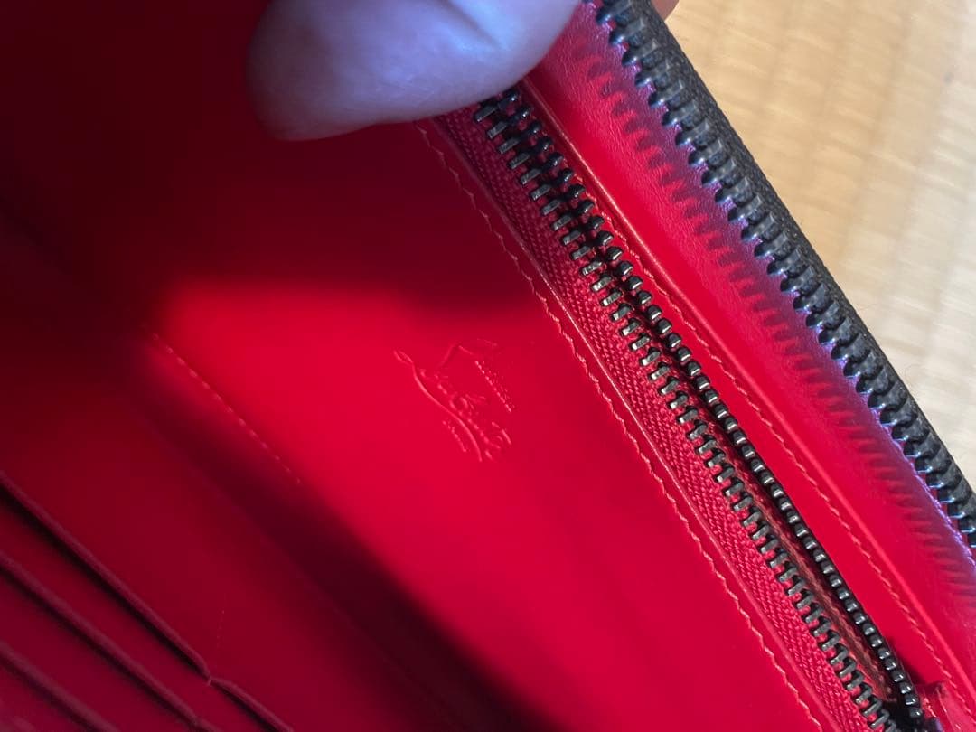 本日16時まで⭐️ルブタンChristian Louboutin スタッズ長財布